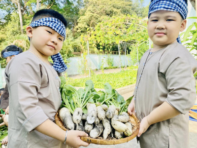 HOẠT ĐỘNG TRẢI NGHIỆM