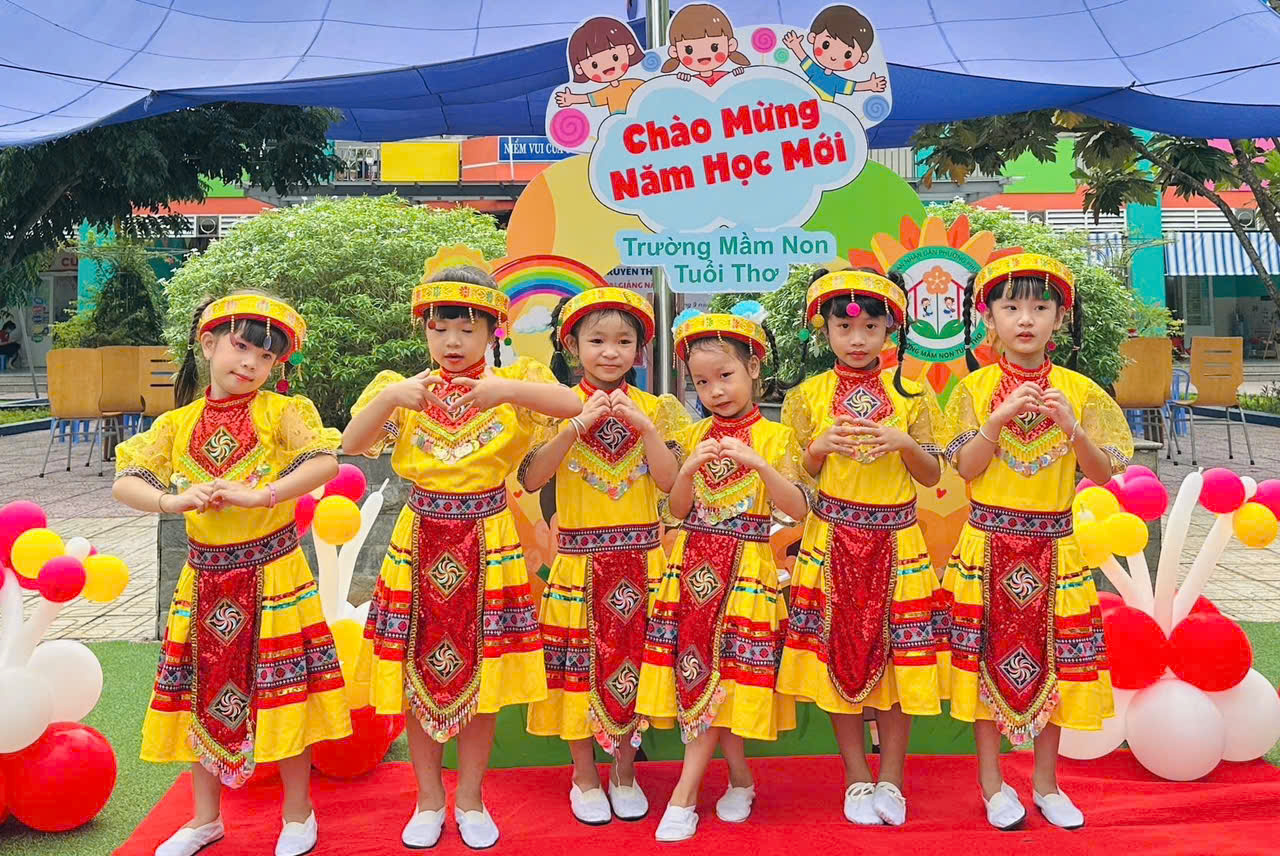 quảng cáo giữ trang