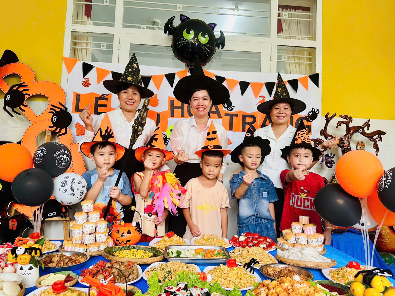 quảng cáo giữa trang