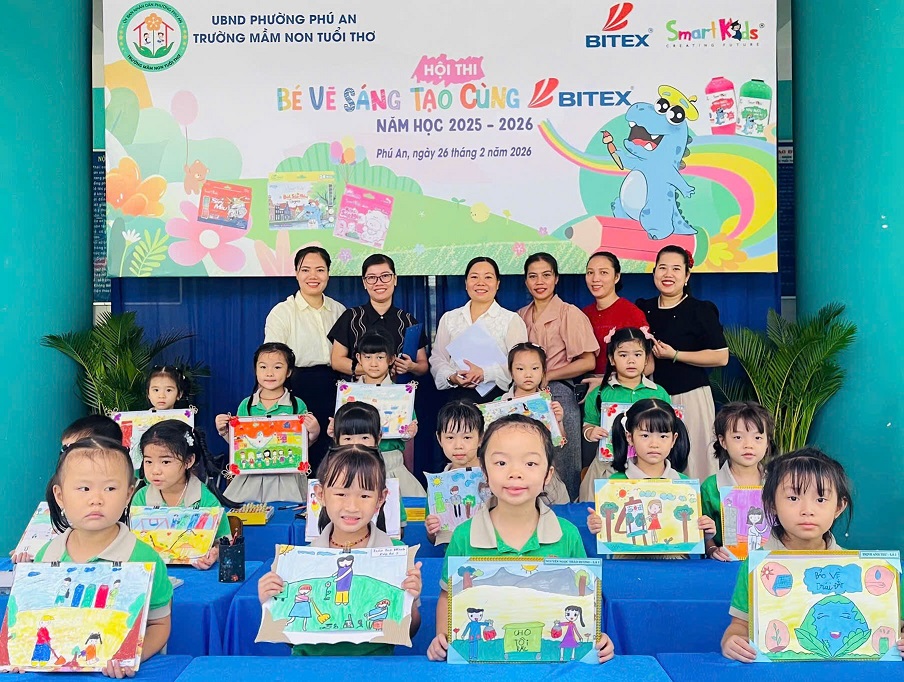 quảng cáo giữa trang