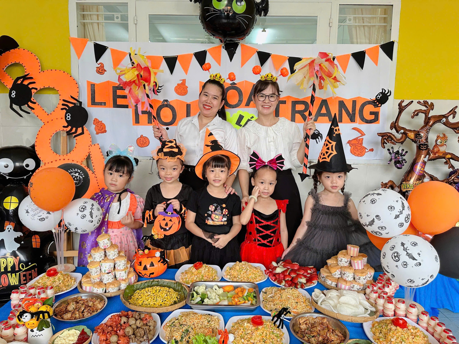 BUFFET- LỄ HỘI HÓA TRANG 2025