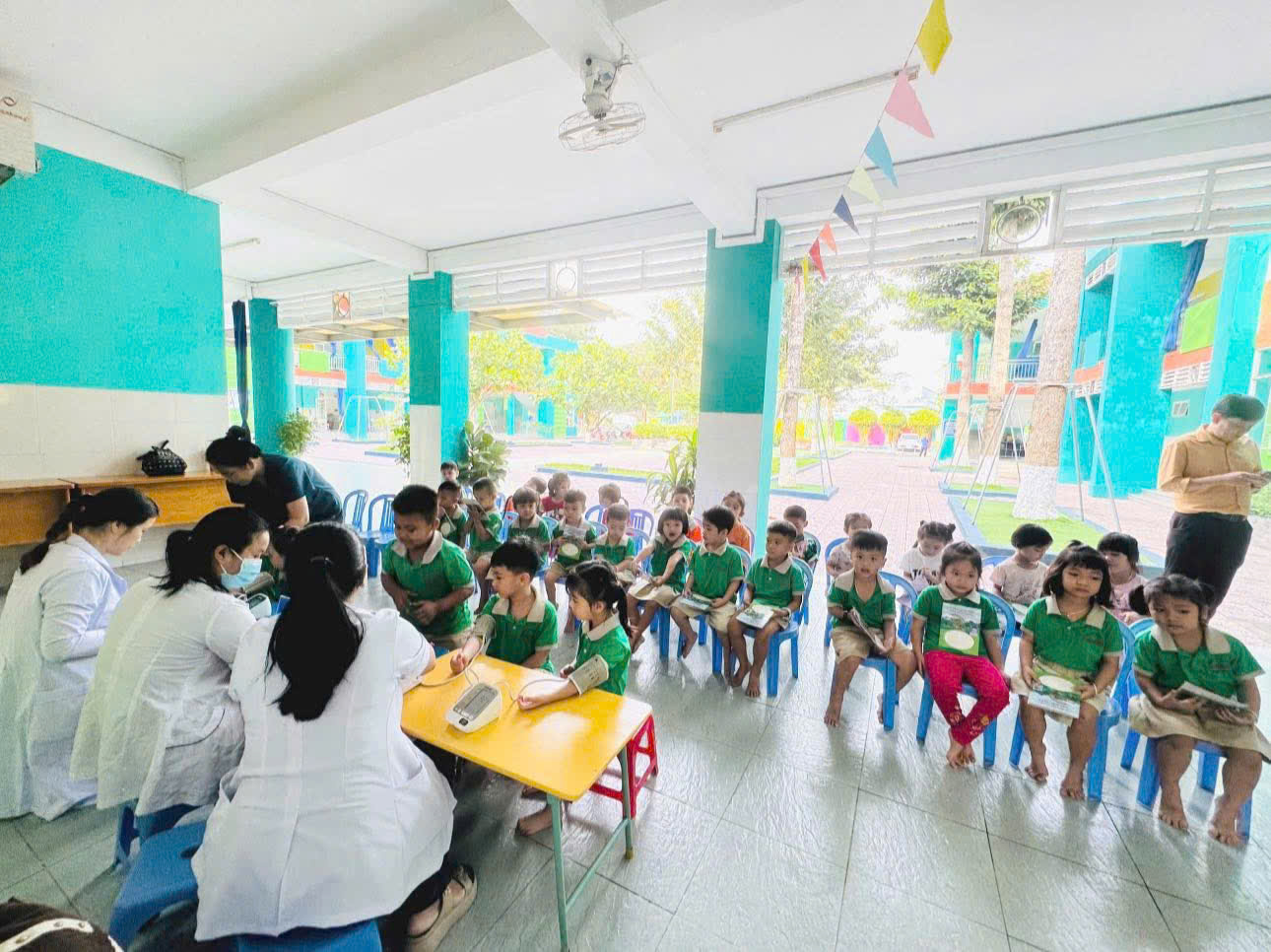 gen h z7285041374383 cfef77d5742547542d1206687c0d0030