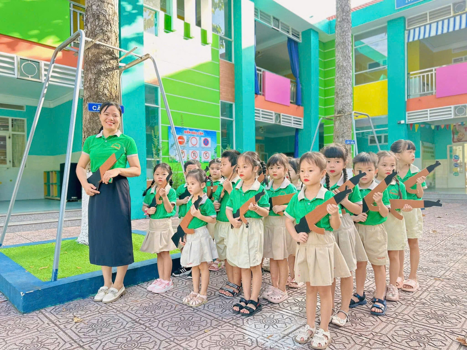 z7351252676220 98c4c2e1c9bc0bc0bd57b2b96824c814