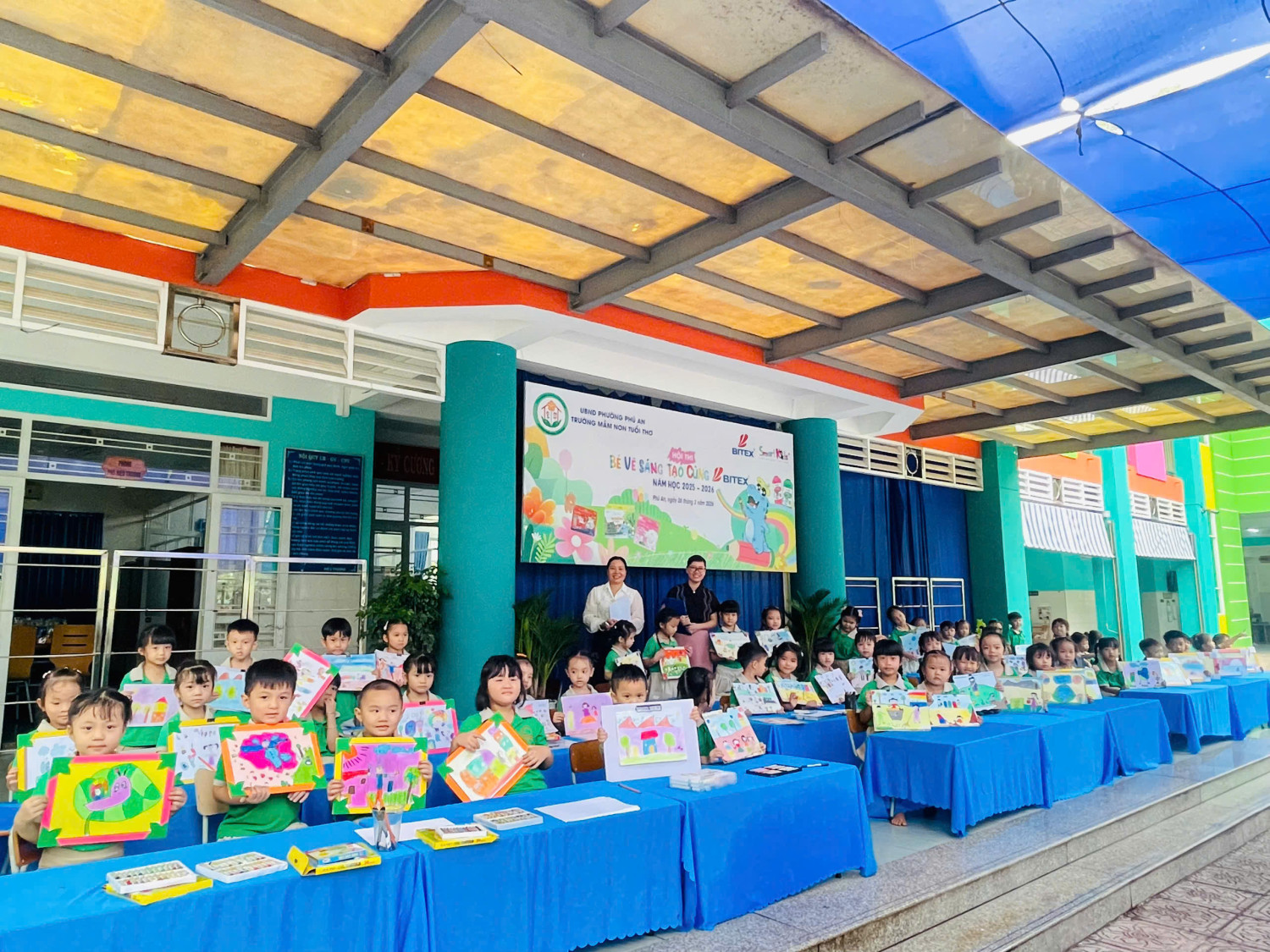 gen h z7569250713726 c7b16b508954bd177796ee66b3a1f764