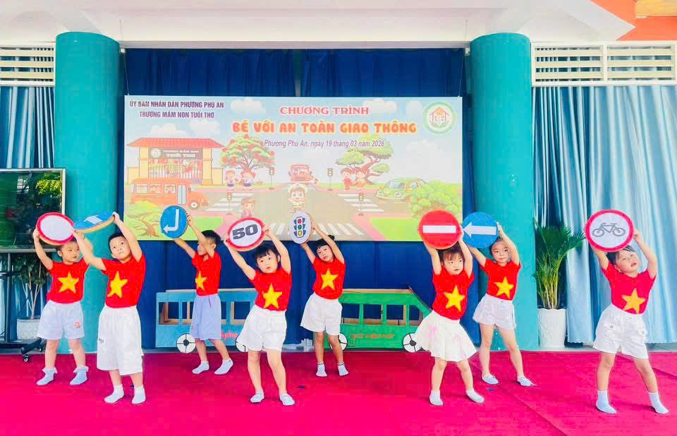 gen n z7639362643717 00ea2cc27d73d96ace0c7377aa4f222b