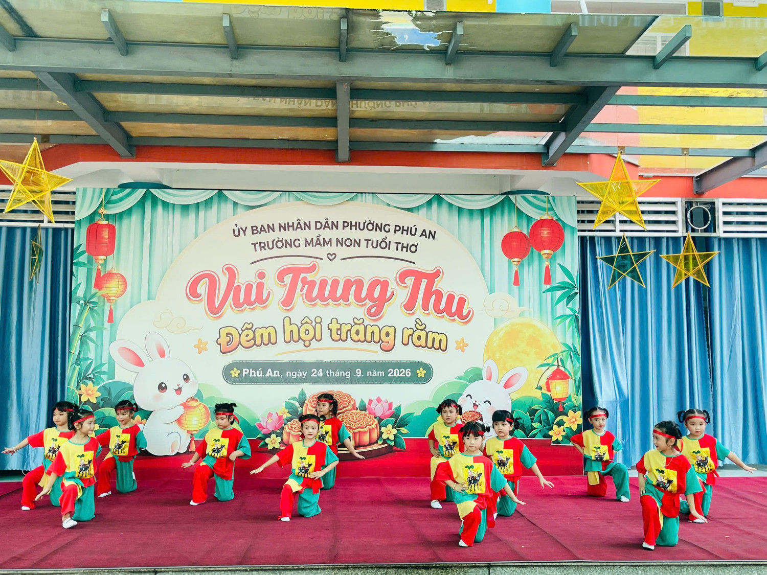 NGÀY HỘI “VUI TRUNG THU”  –  TẠI TRƯỜNG MN TUỔI THƠ